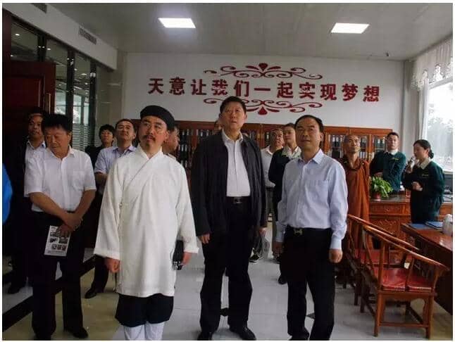 山東省政協(xié)常委、民宗委主任孫傳宏蒞臨天意考察參觀