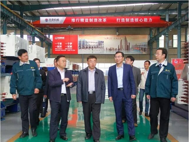 區(qū)委常委、區(qū)紀(jì)委書記、區(qū)監(jiān)委主任王慶峰調(diào)研天意機(jī)械