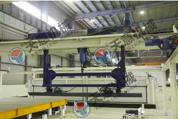 熱烈祝賀天意機(jī)械與龍星科技PC構(gòu)件生產(chǎn)線順利交接！