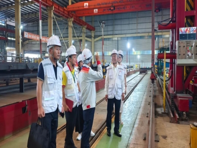 攜手共進 揚帆東盟｜天意機械董事長劉洪彬帶隊參觀越南Dai Dung Group，深化國際合作新篇章！